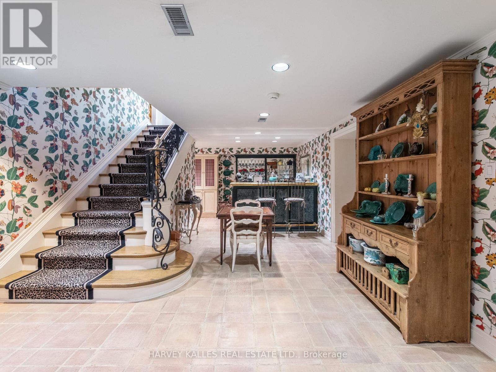 94 DUNVEGAN ROAD - 28