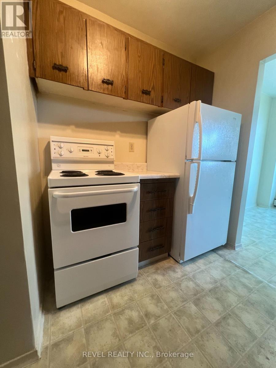 #407 359 GENEVA STREET S - 17
