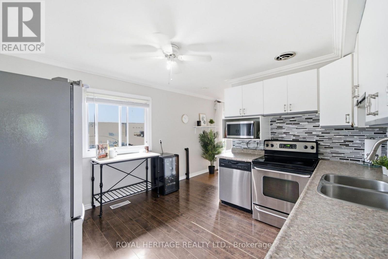 44 DIVISION STREET - 14