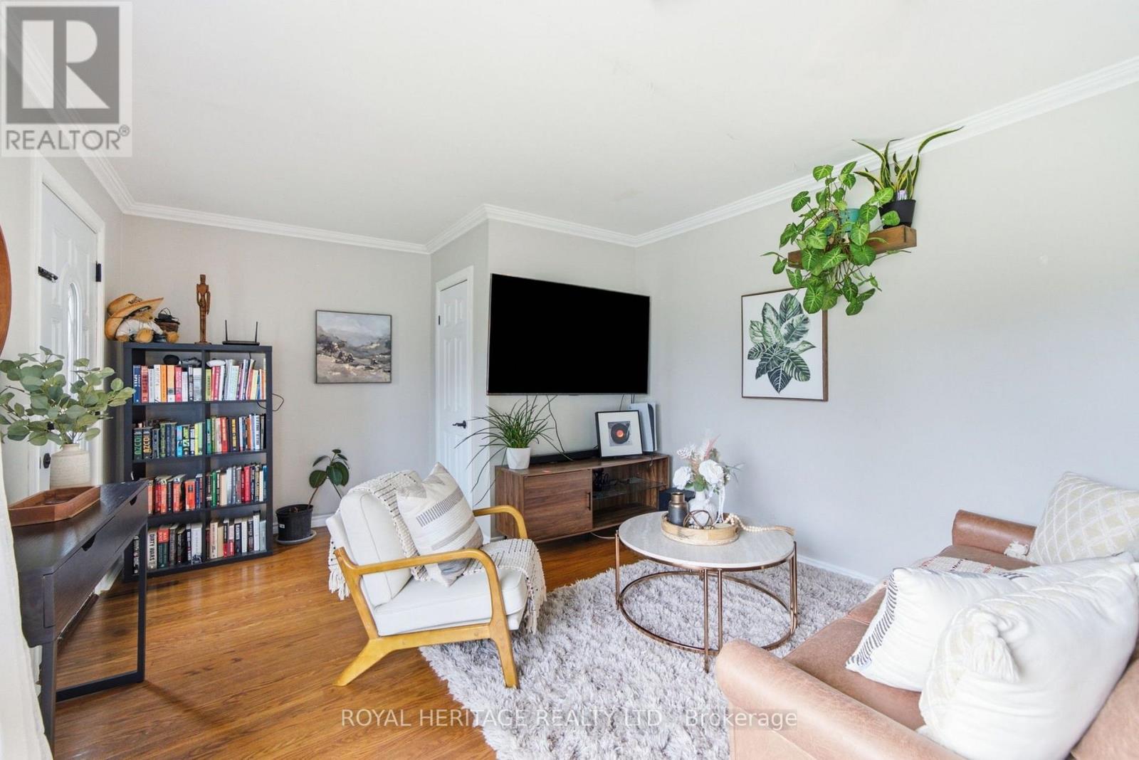44 DIVISION STREET - 7
