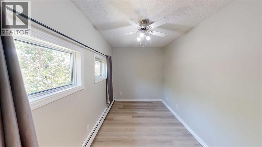 #311 401 Columbia Boulevard W - 13