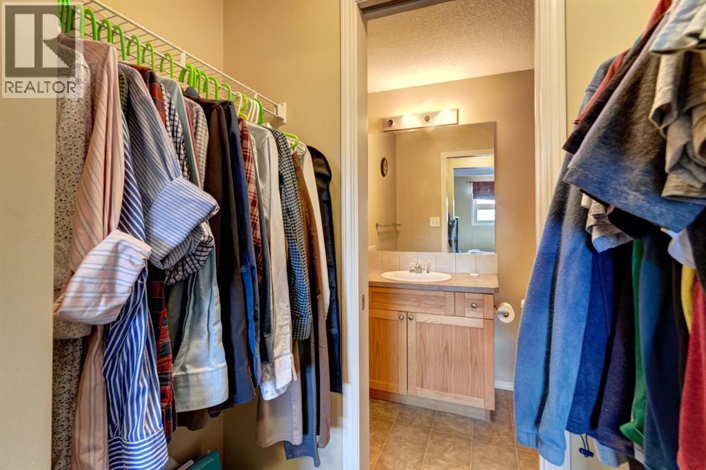 #202 186 Kananaskis Way - 17