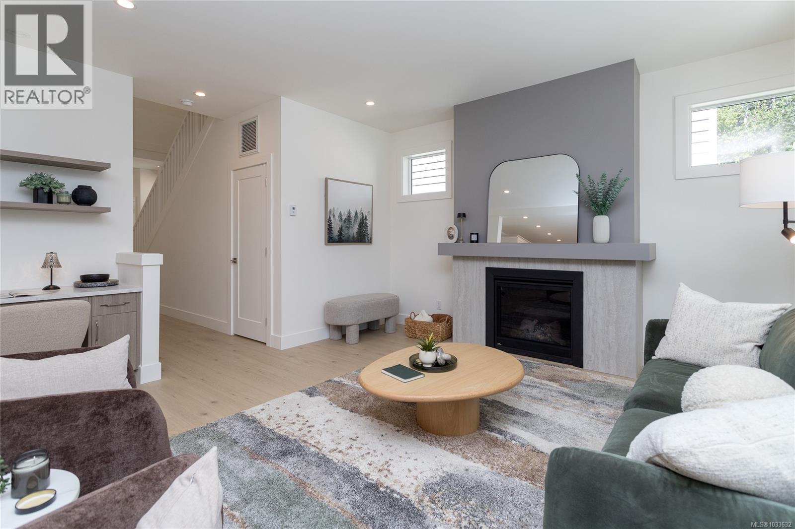 2168 Bellflower Dr - 5