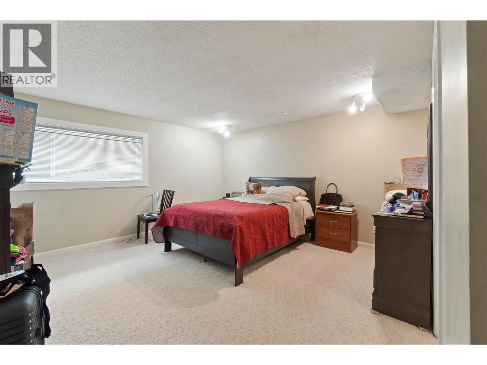210 ROBSON Drive - 15