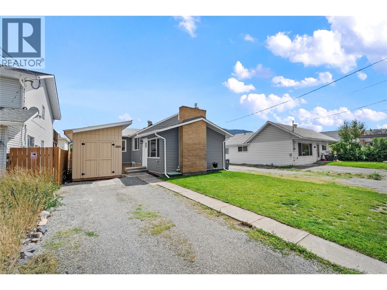 1626 GREIG Street - 2