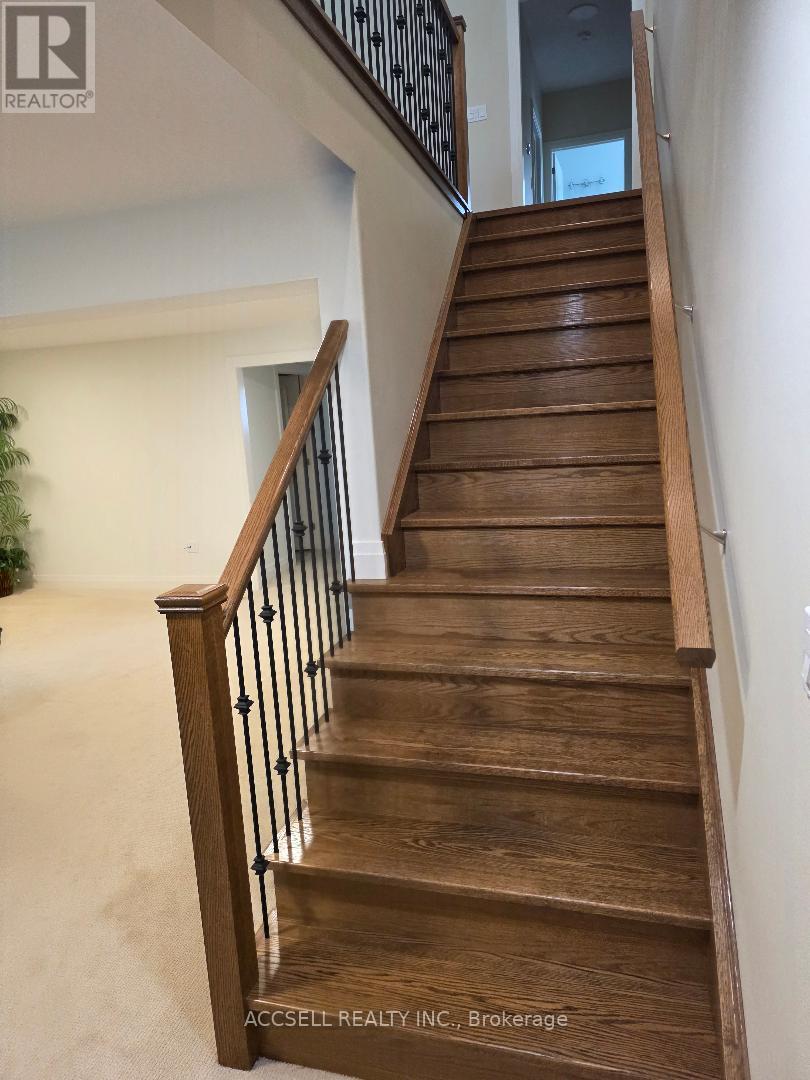 750 ST. CLAIR PARKWAY - 26