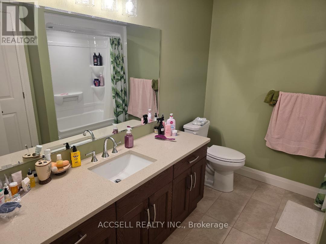 750 ST. CLAIR PARKWAY - 22