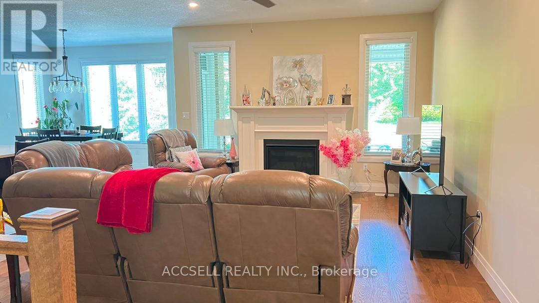 750 ST. CLAIR PARKWAY - Image 9