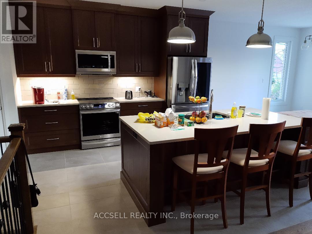 750 ST. CLAIR PARKWAY - Image 4