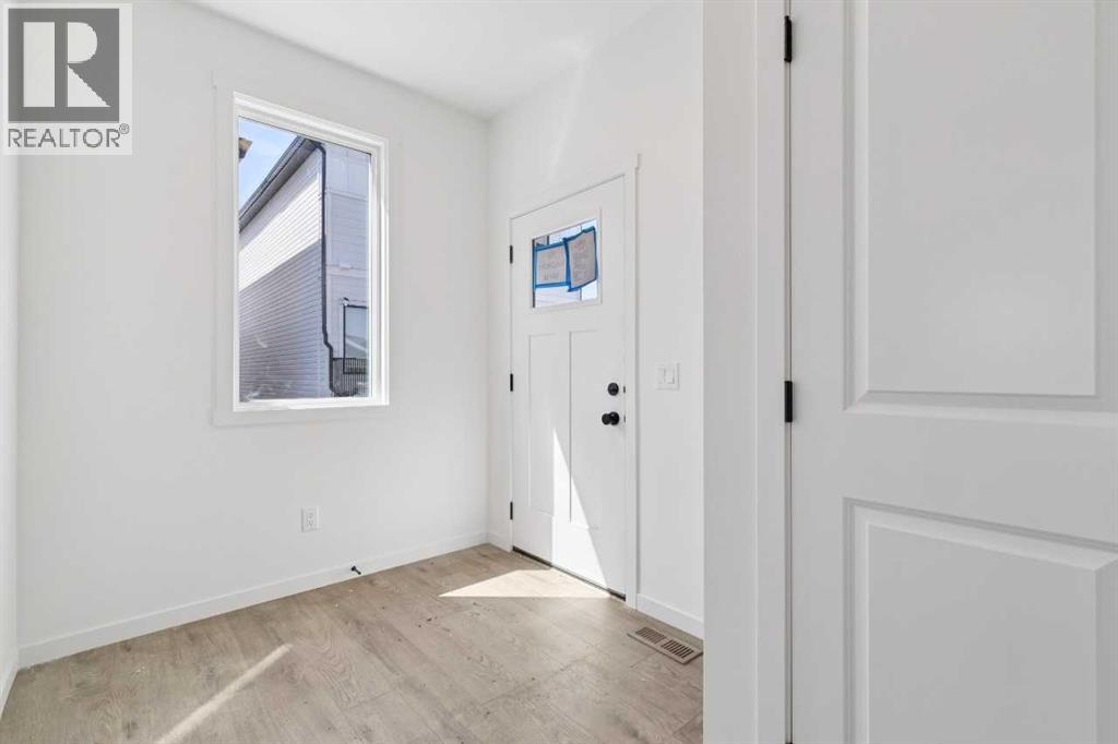 102 Walgrove Bay SE, Walden, Calgary photo 4
