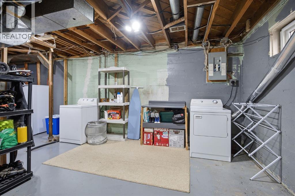 3220 14 Street NW - 30
