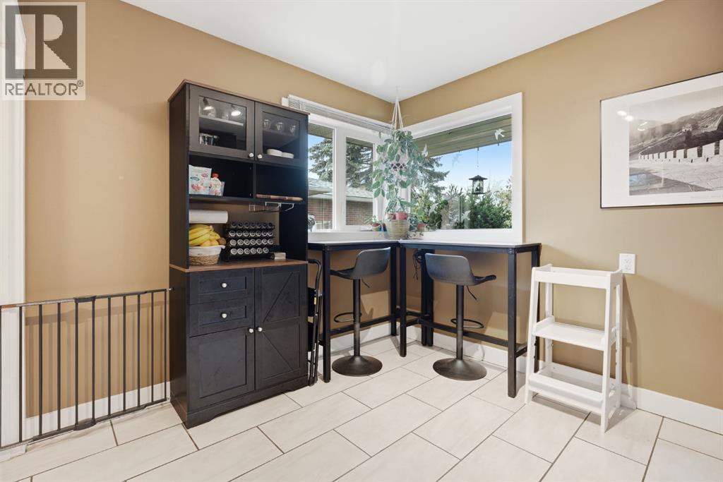 3220 14 Street NW - 20