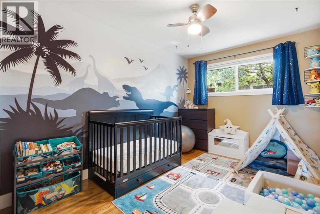 3220 14 Street NW - 11