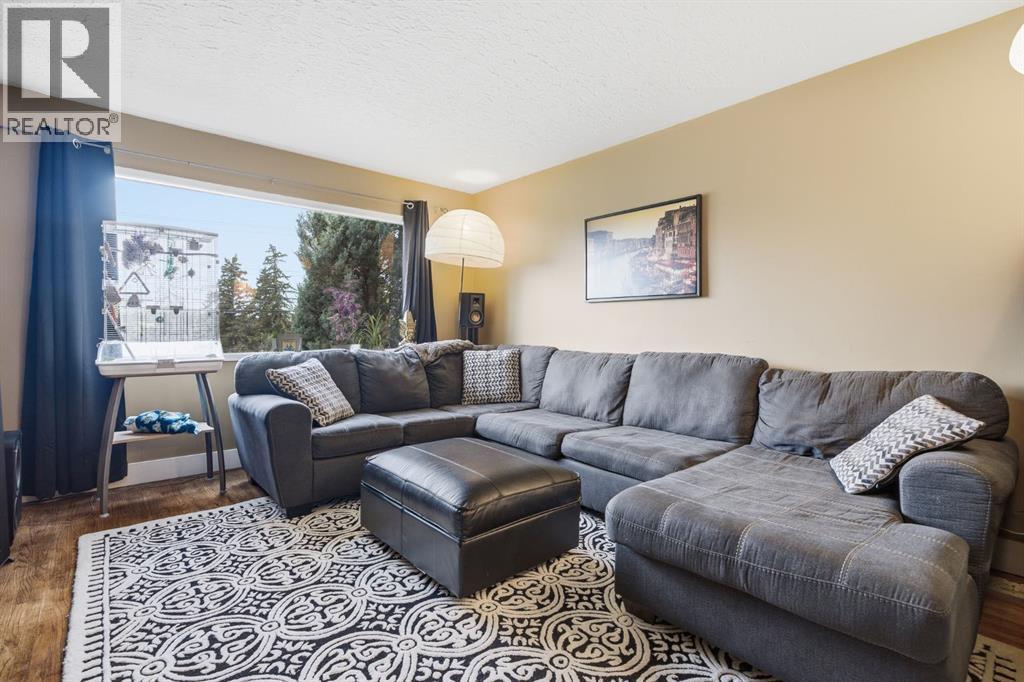 3220 14 Street NW - 6