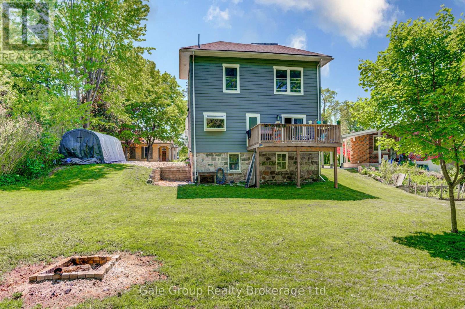 213 ALBERT STREET - 46