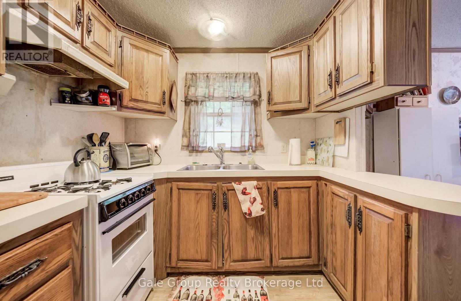 #40 495856 10TH LINE - Image 13