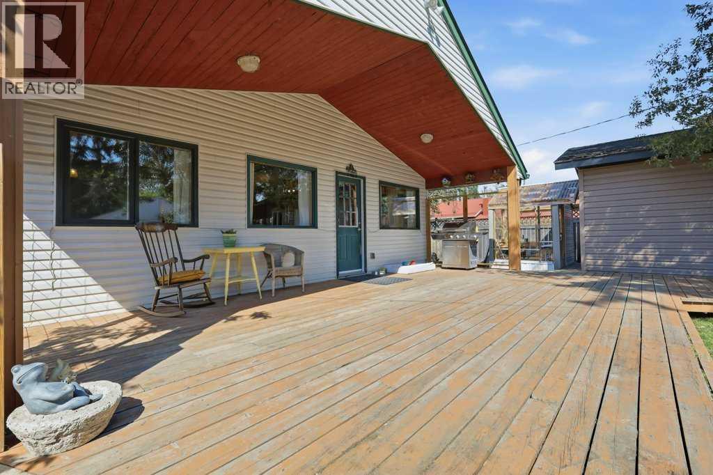 5127 50 A Avenue, Sylvan Lake