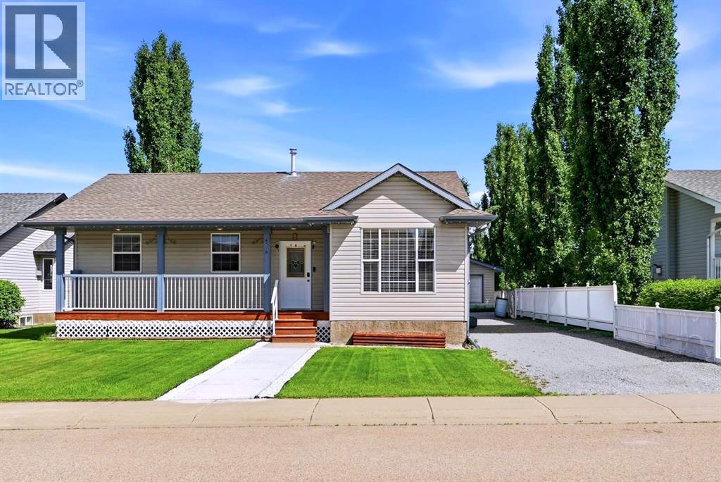 4518 54A Avenue Crescent, Innisfail
