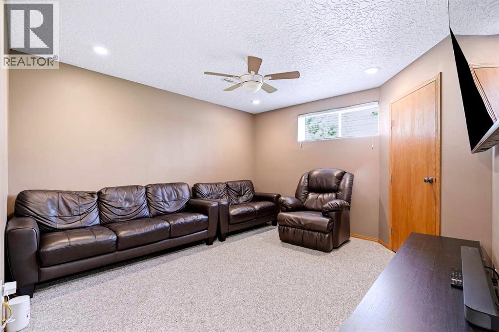 4518 54A Avenue Crescent, Innisfail