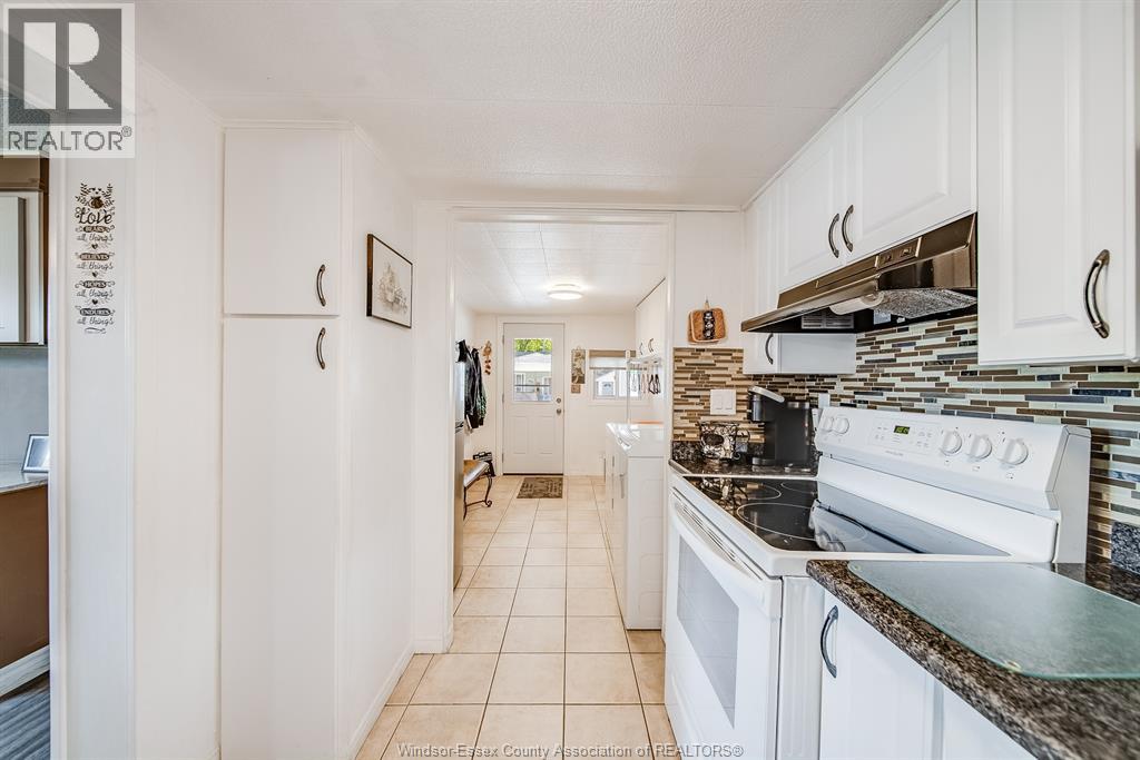 110 BROOKS BOULEVARD - 15