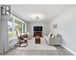 Living room - 20 Queen Street W, Minto, ON N0G1M0 Photo 9