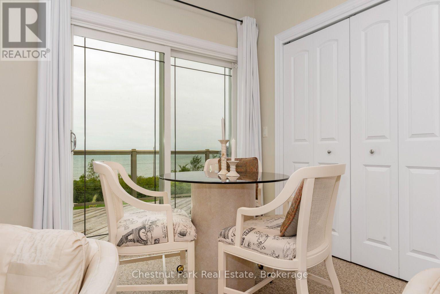133 LAKESHORE ROAD E - 5