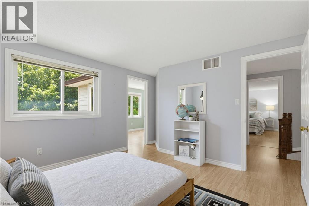 2188 BADER Crescent - Image 26
