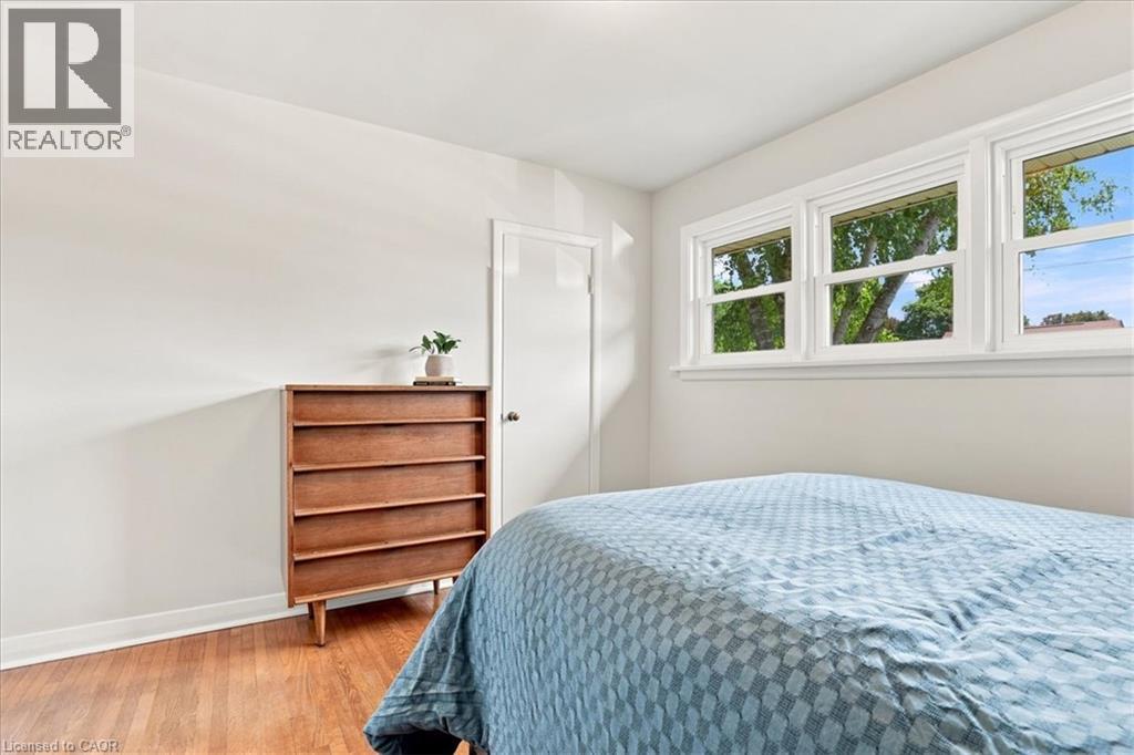 184 MURDOCK Avenue - 22