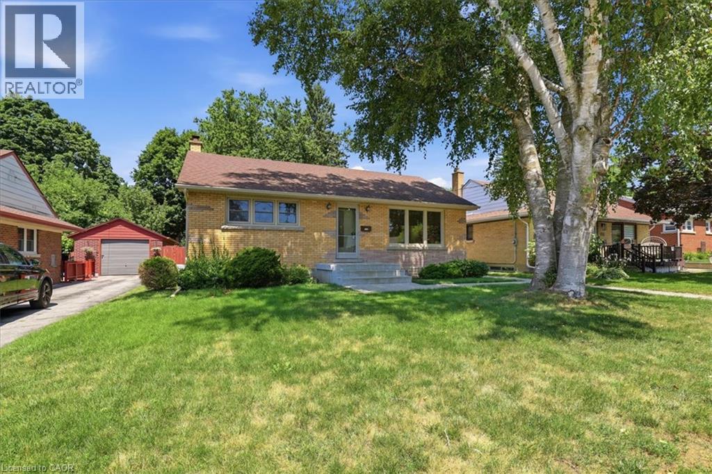 184 MURDOCK Avenue - Image 4