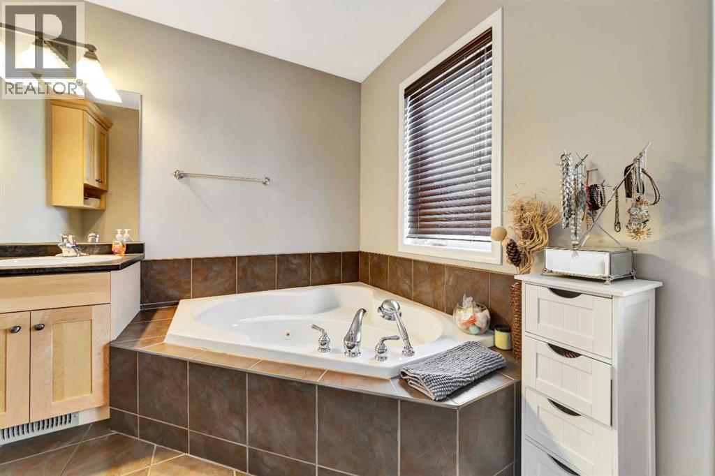 4401 33 Street - Image 20