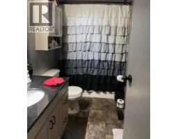 95 South Railway Avenue, Irvine, AB T0J1V0 Photo 50