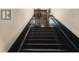Upper - 6 Eglinton Avenue E, Toronto, ON M4P1A6 Photo 10