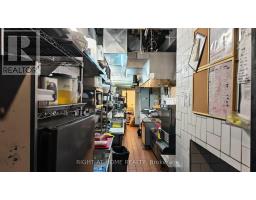 Upper - 6 Eglinton Avenue E, Toronto, ON M4P1A6 Photo 7
