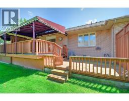 3pc Ensuite bath - 81 Crosswinds, Kingsville, ON N9Y4B1 Photo 9