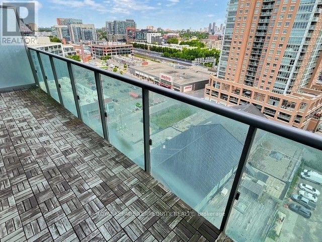 #1418 150 LIBERTY STREET - Image 18