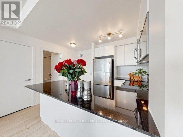 #1418 150 LIBERTY STREET - Image 21