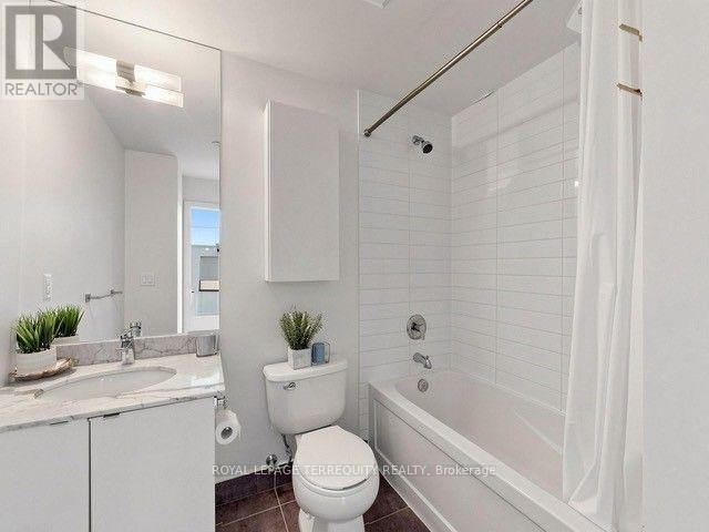 #1418 150 LIBERTY STREET - Image 23