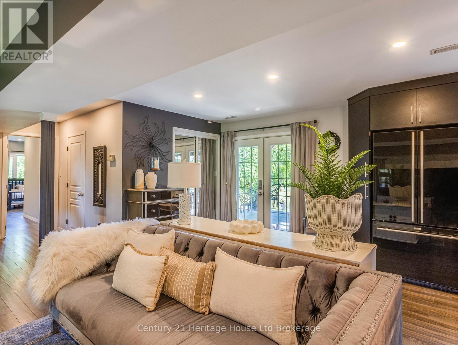 545228 PATTULLO AVENUE - 12