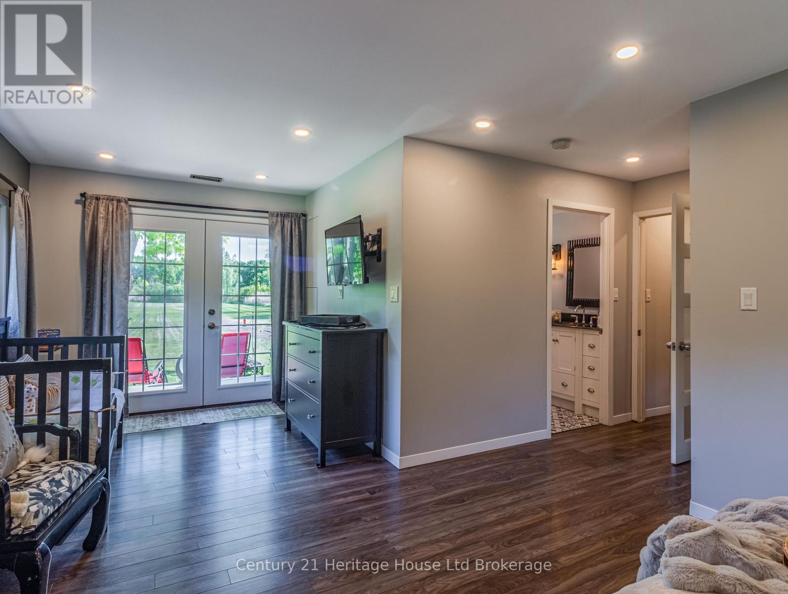 545228 PATTULLO AVENUE - 19