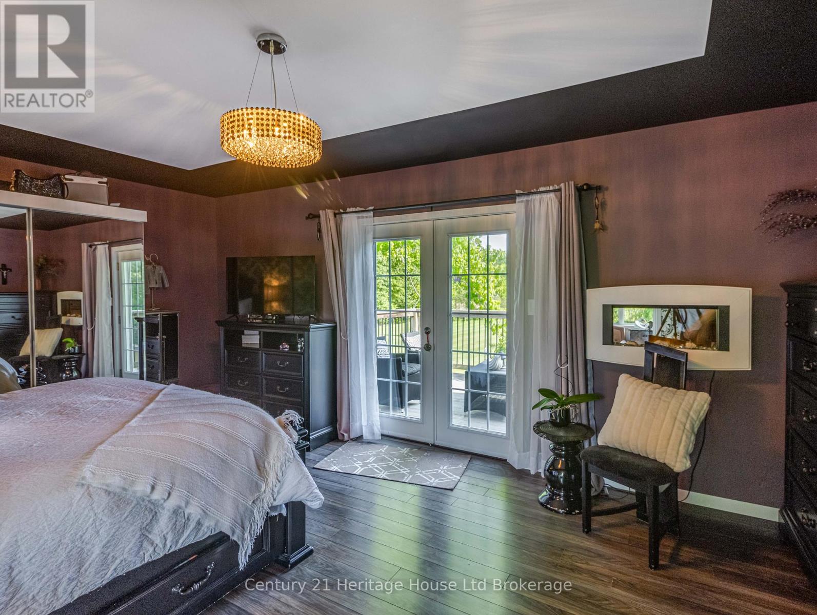 545228 PATTULLO AVENUE - 23