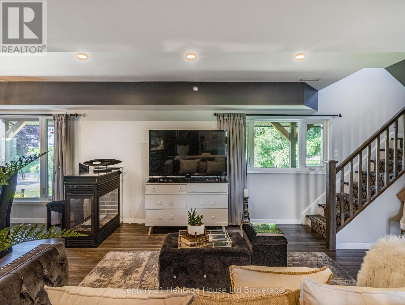 545228 PATTULLO AVENUE - 13