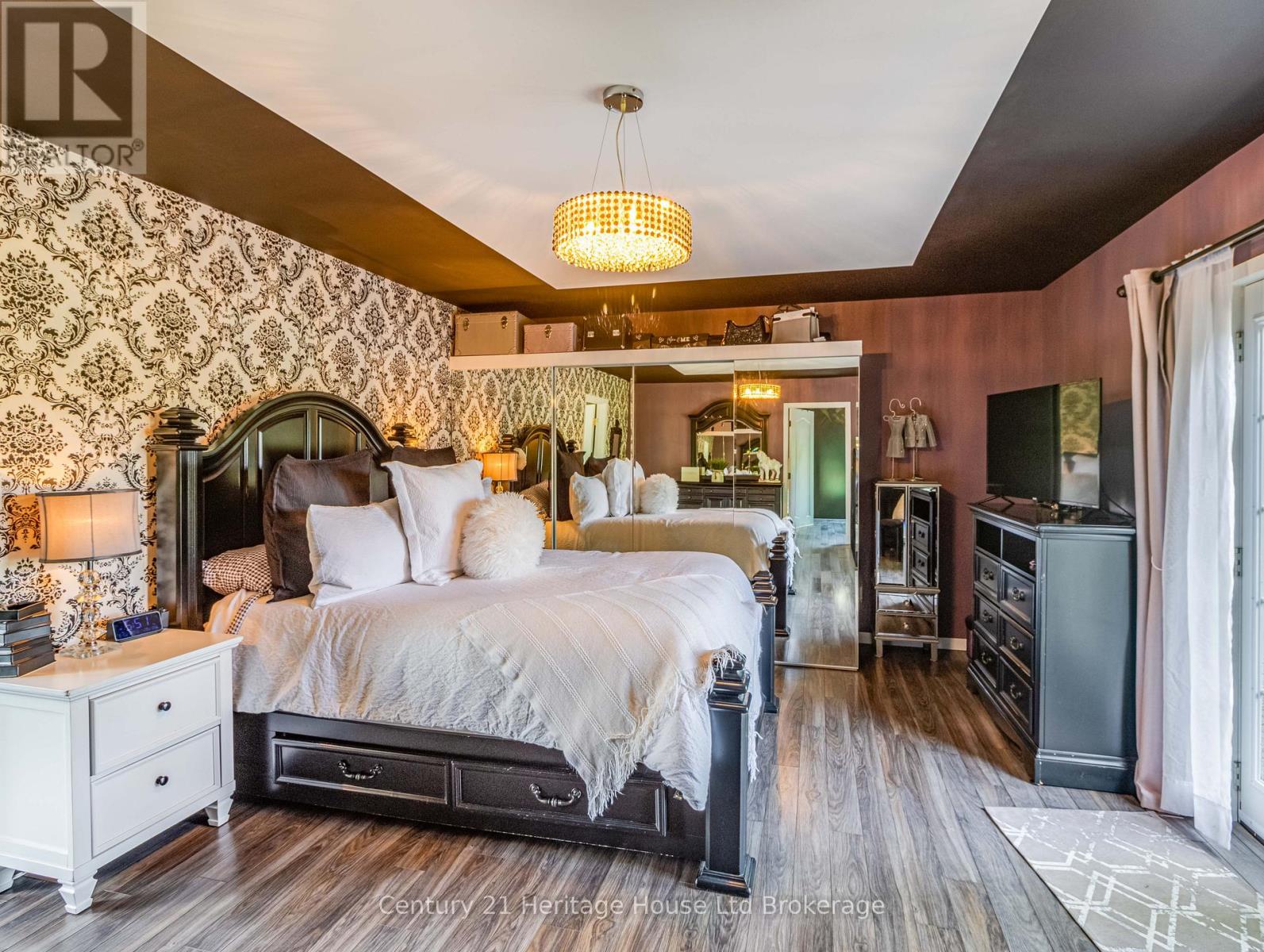 545228 PATTULLO AVENUE - 24
