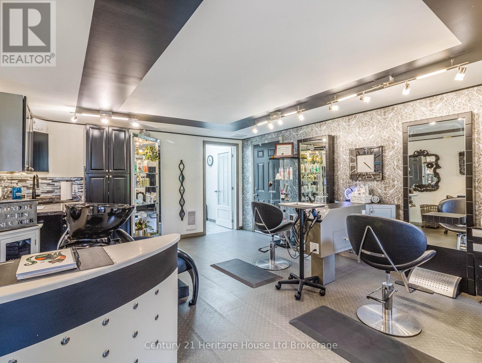 545228 PATTULLO AVENUE - 32
