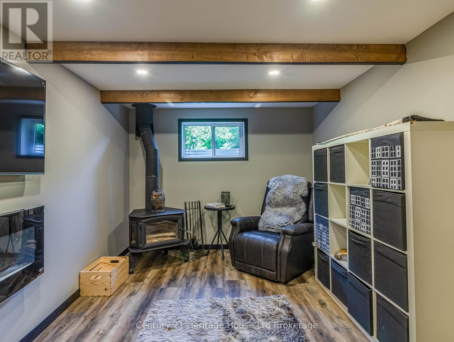 545228 PATTULLO AVENUE - 39