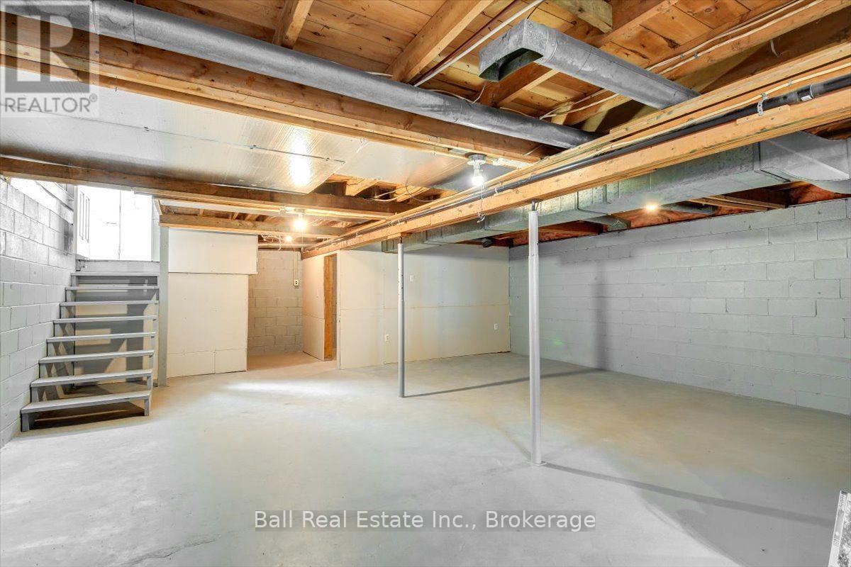 34 PAUDASH LAKE ROAD - Image 17