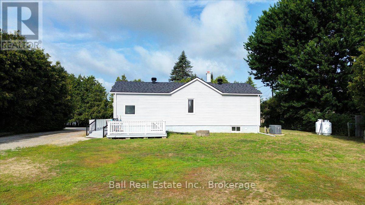 34 PAUDASH LAKE ROAD - Image 25