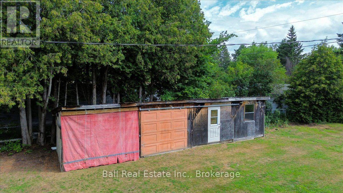 34 PAUDASH LAKE ROAD - Image 27