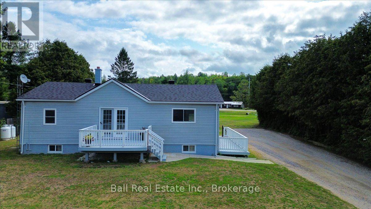 34 PAUDASH LAKE ROAD - Image 31