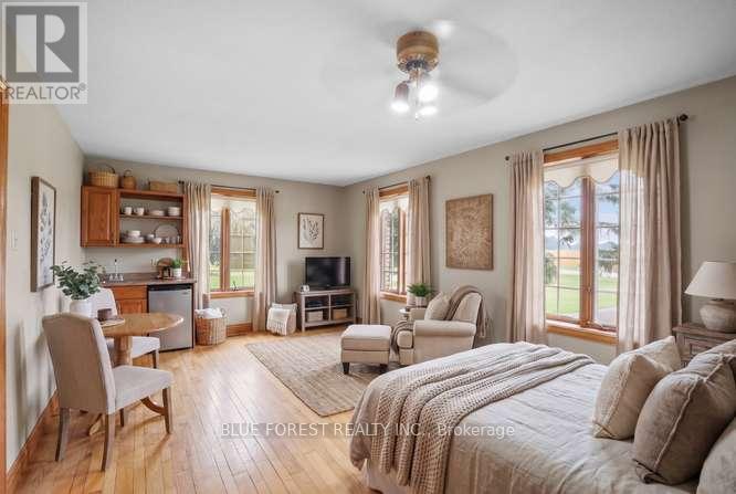 9869 CURRIE ROAD - 25