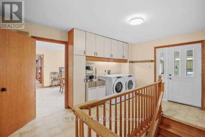 9869 CURRIE ROAD - 27
